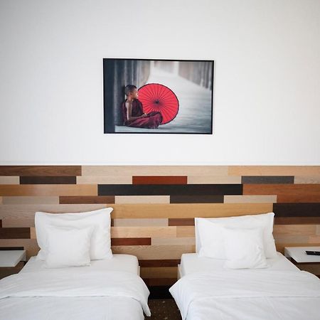טימישוארה 1Hotels מראה חיצוני תמונה