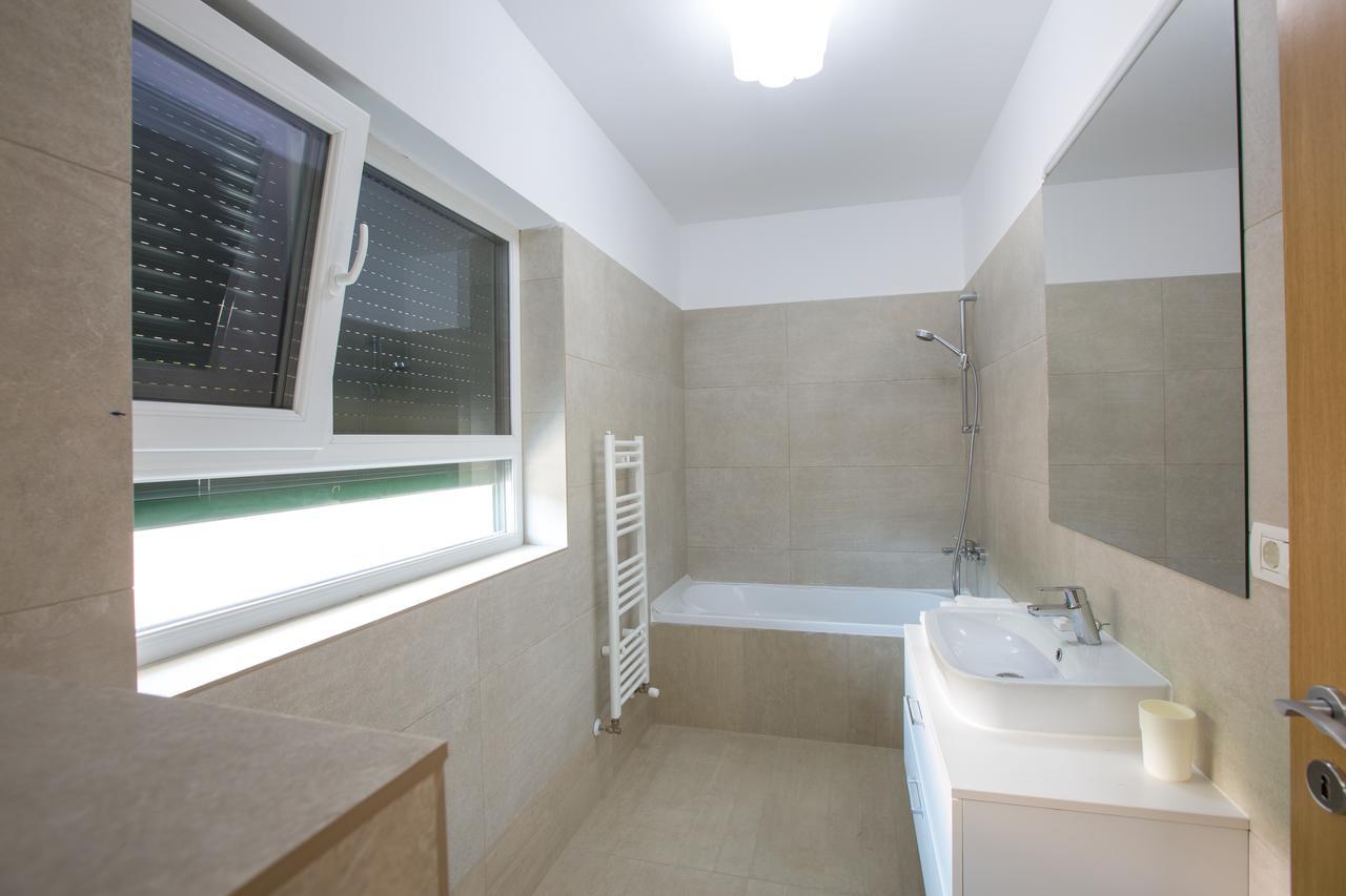 טימישוארה 1Hotels מראה חיצוני תמונה