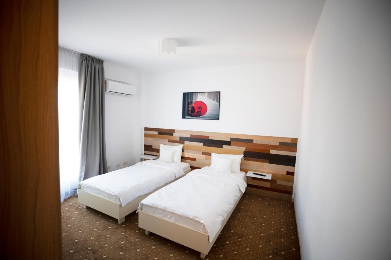 טימישוארה 1Hotels מראה חיצוני תמונה