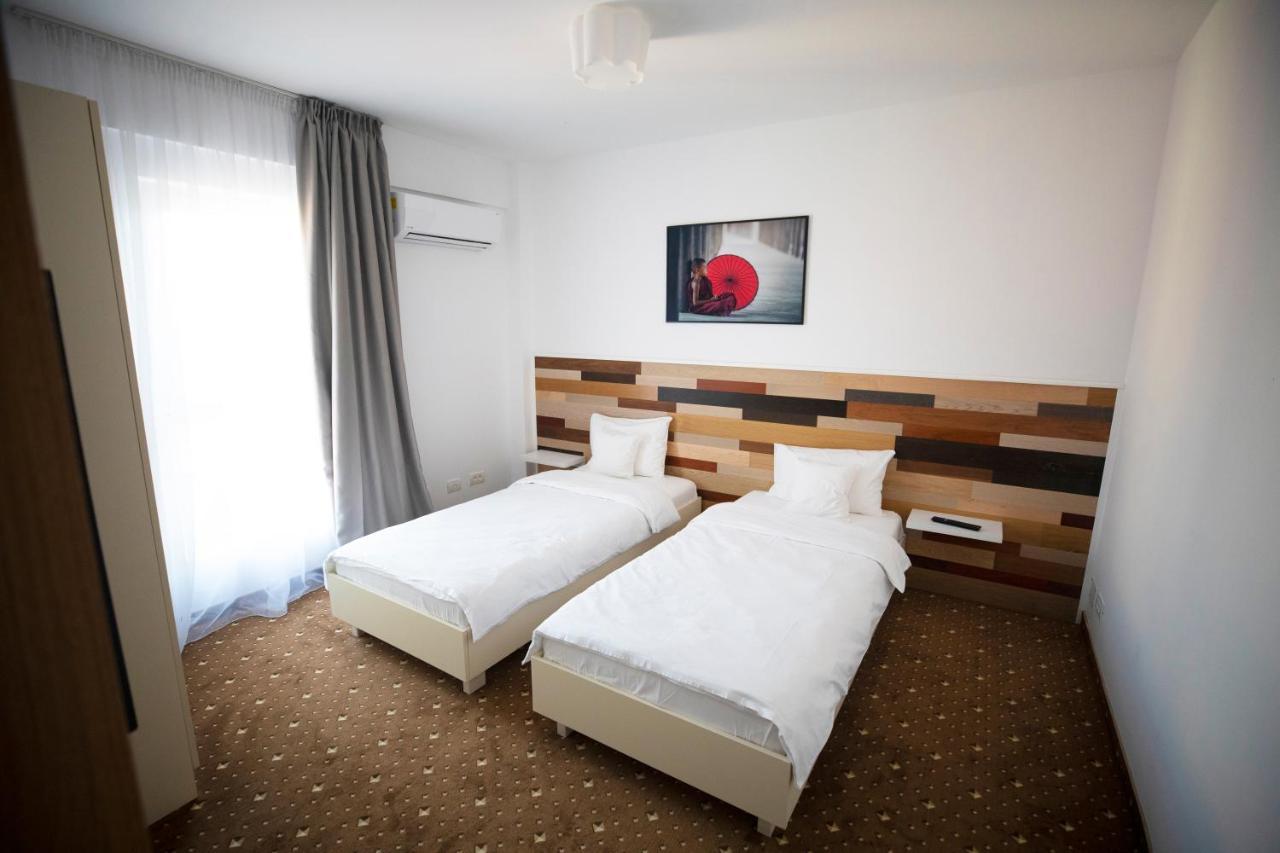 טימישוארה 1Hotels מראה חיצוני תמונה